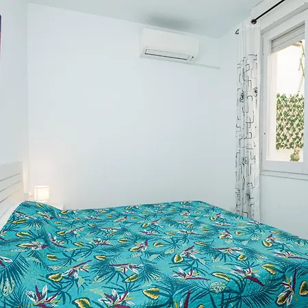 4 Bedroom Cozy In *